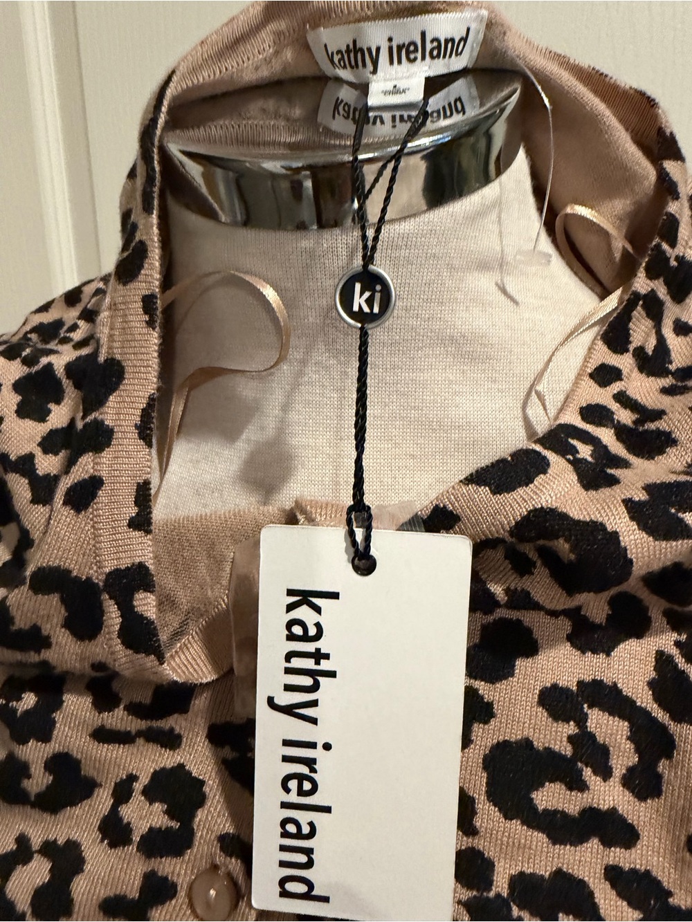 kathy ireland Beige and Black Leopard Print Cardigan - Picture 10 of 13